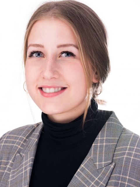 Csik Hajnalka