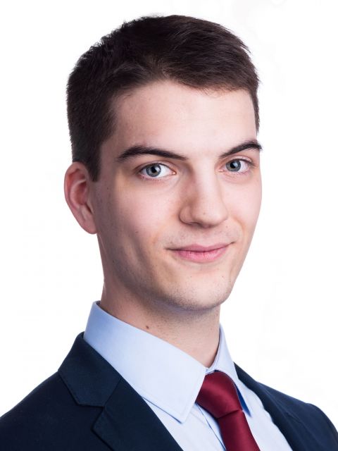 Szirtes Máté