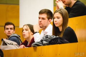 20180308183932barni.jpg